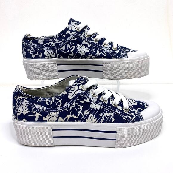 SOHO Hawaiian Print Platform Sneakers Women 7 Blue White Tropical Floral Summer - Picture 3 of 9